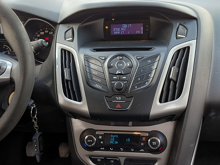 Ford Focus 1.6 MT (105 л.с.), 2012 Ford Focus 1.6 MT (105 л.с.), 2012 — купить в Нижнем Новгороде