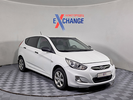 Hyundai Solaris 1.4 MT (107 л.с.), 2013 Hyundai Solaris 1.4 MT (107 л.с.), 2013 — купить в Нижнем Новгороде