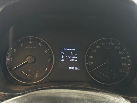 Hyundai Solaris 1.6 AT (123 л.с.), 2017 — купить в Нижнем Новгороде