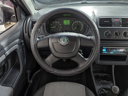 Skoda Fabia 1.2 MT (60 л.с.), 2010 Skoda Fabia 1.2 MT (60 л.с.), 2010 — купить в Нижнем Новгороде
