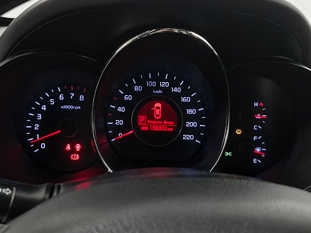 Kia Rio 4-speed 1.6 AT (123 л.с.), 2014 — купить в Нижнем Новгороде