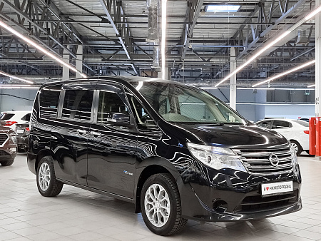 Nissan Serena 2.0hyb CVT (147 л.с.), 2015 Nissan Serena 2.0hyb CVT (147 л.с.), 2015 — купить в Нижнем Новгороде