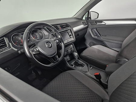 Volkswagen Tiguan 1.4 AMT (150 л.с.), 2017 Volkswagen Tiguan 1.4 AMT (150 л.с.), 2017 — купить в Нижнем Новгороде