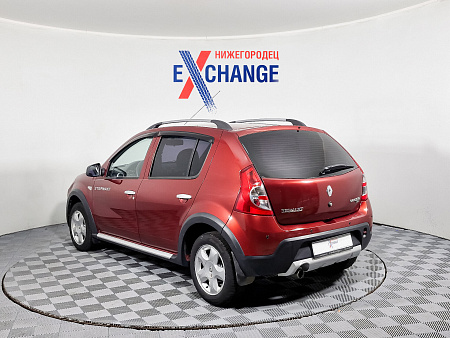 Renault Sandero Stepway 1.6 AT (103 л.с.), 2012 — купить в Нижнем Новгороде
