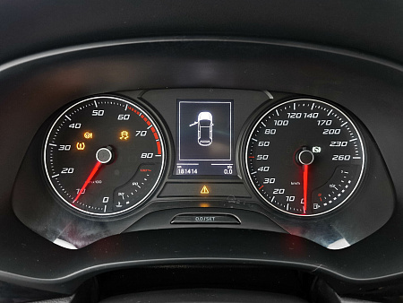 SEAT Leon 1.2 AMT (105 л.с.), 2013 — купить в Нижнем Новгороде
