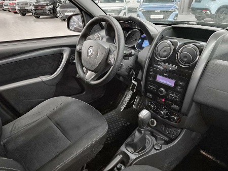 Renault Duster 2.0 AT (143 л.с.) 4WD, 2018 — купить в Нижнем Новгороде