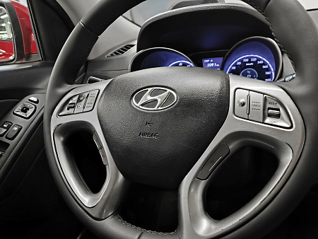 Hyundai ix35 2.0 AT (150 л.с.) 4WD, 2010 Hyundai ix35 2.0 AT (150 л.с.) 4WD, 2010 — купить в Нижнем Новгороде