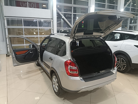 Lada (Ваз) Kalina Cross 1.6 MT (87 л.с.), 2016 Lada (Ваз) Kalina Cross 1.6 MT (87 л.с.), 2016 — купить в Нижнем Новгороде