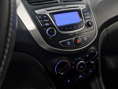Hyundai Solaris 1.6 MT (123 л.с.), 2012 — купить в Нижнем Новгороде