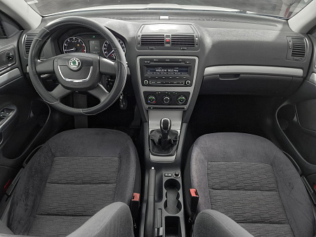 Skoda Octavia 1.6 MT (102 л.с.), 2013 Skoda Octavia 1.6 MT (102 л.с.), 2013 — купить в Нижнем Новгороде
