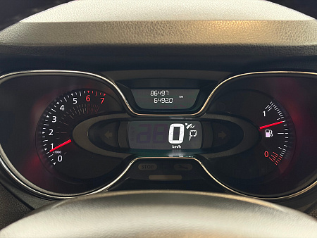 Renault Kaptur 1.6 CVT (114 л.с.), 2018 — купить в Нижнем Новгороде