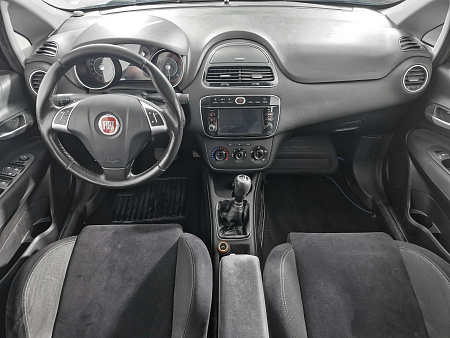 Fiat Punto 1.4 AMT (77 л.с.), 2012 Fiat Punto 1.4 AMT (77 л.с.), 2012 — купить в Нижнем Новгороде