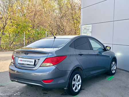Hyundai Solaris 1.6 MT (123 л.с.), 2011 — купить в Нижнем Новгороде
