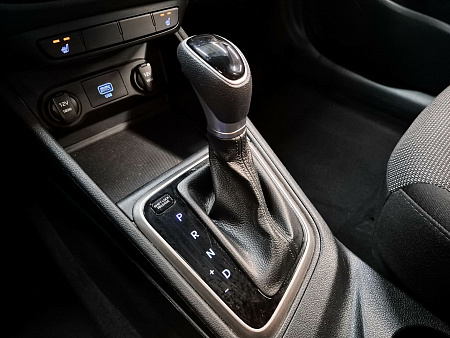 Hyundai Solaris 1.6 AT (123 л.с.), 2020 Hyundai Solaris 1.6 AT (123 л.с.), 2020 — купить в Нижнем Новгороде