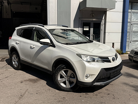 Toyota RAV4 2.0 CVT (146 л.с.) 4WD, 2014 Toyota RAV4 2.0 CVT (146 л.с.) 4WD, 2014 — купить в Нижнем Новгороде