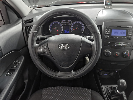Hyundai i30 1.4 MT (109 л.с.), 2010 — купить в Нижнем Новгороде