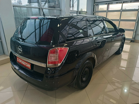 Opel Astra 1.6 MT (115 л.с.), 2011 Opel Astra 1.6 MT (115 л.с.), 2011 — купить в Нижнем Новгороде