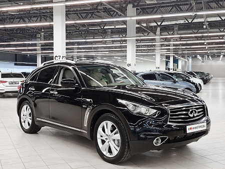 Infiniti QX70 3.0d AT (238 л.с.) 4WD, 2015 Infiniti QX70 3.0d AT (238 л.с.) 4WD, 2015 — купить в Нижнем Новгороде