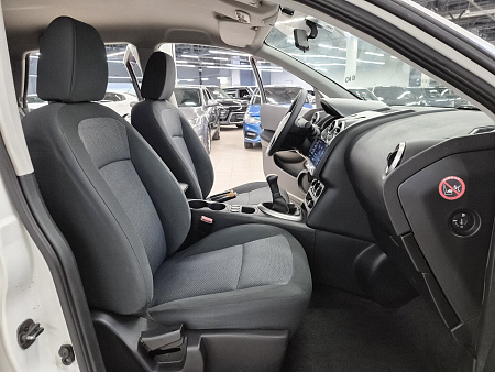 Nissan Qashqai 1.6 MT (114 л.с.), 2013 — купить в Нижнем Новгороде