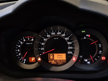 Toyota RAV4 2.0 CVT (158 л.с.) 4WD, 2011 Toyota RAV4 2.0 CVT (158 л.с.) 4WD, 2011 — купить в Нижнем Новгороде