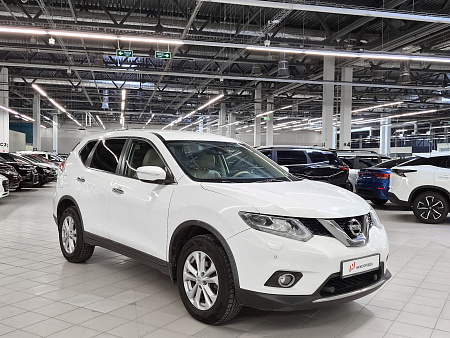 Nissan X-Trail 2.5 CVT (171 л.с.) 4WD, 2016 — купить в Нижнем Новгороде