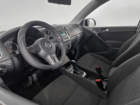 Volkswagen Tiguan 2.0 AT (170 л.с.) 4WD, 2013 Volkswagen Tiguan 2.0 AT (170 л.с.) 4WD, 2013 — купить в Нижнем Новгороде