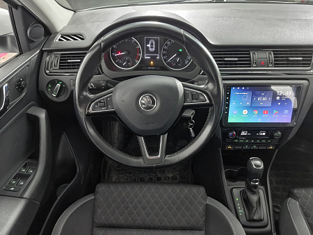 Skoda Rapid 1.6 AT (110 л.с.), 2015 Skoda Rapid 1.6 AT (110 л.с.), 2015 — купить в Нижнем Новгороде