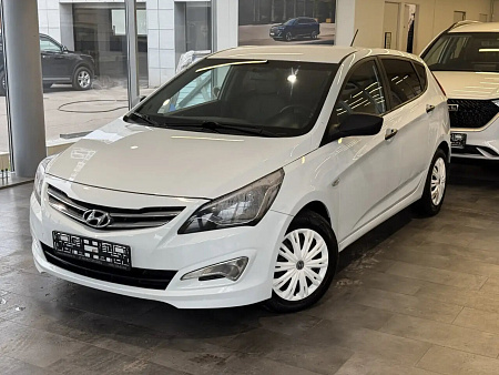 Hyundai Solaris 1.6 AT (123 л.с.), 2015 — купить в Нижнем Новгороде
