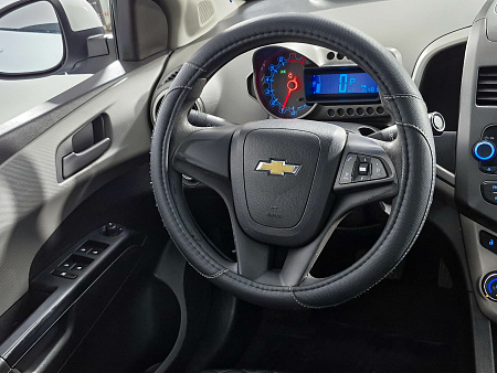 Chevrolet Aveo 1.6 AT (115 л.с.), 2013 Chevrolet Aveo 1.6 AT (115 л.с.), 2013 — купить в Нижнем Новгороде