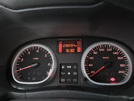 Renault Duster 1.6 MT (102 л.с.), 2015 Renault Duster 1.6 MT (102 л.с.), 2015 — купить в Нижнем Новгороде