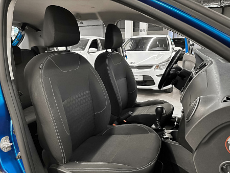 Renault Sandero 1.6 AT (102 л.с.), 2018 Renault Sandero 1.6 AT (102 л.с.), 2018 — купить в Нижнем Новгороде