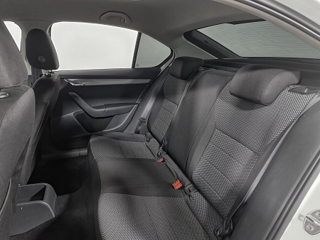 Skoda Octavia 1.4 MT (140 л.с.), 2014 — купить в Нижнем Новгороде
