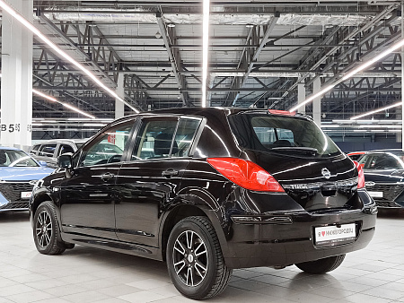 Nissan Tiida 1.6 MT (110 л.с.), 2011 — купить в Нижнем Новгороде