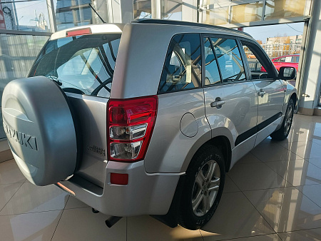 Suzuki Grand Vitara 2.0 MT (140 л.с.) 4WD, 2007 — купить в Нижнем Новгороде
