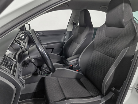 Skoda Rapid 1.6 AT (110 л.с.), 2015 Skoda Rapid 1.6 AT (110 л.с.), 2015 — купить в Нижнем Новгороде