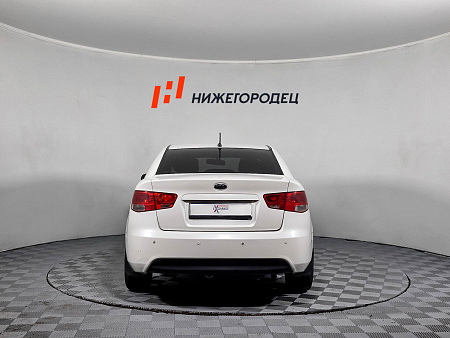 Kia Cerato 6-speed 1.6 AT (126 л.с.), 2012 Kia Cerato 6-speed 1.6 AT (126 л.с.), 2012 — купить в Нижнем Новгороде