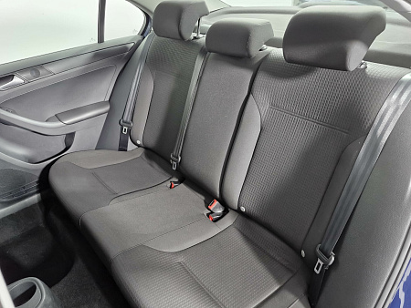 Volkswagen Jetta 1.6 MT (85 л.с.), 2015 Volkswagen Jetta 1.6 MT (85 л.с.), 2015 — купить в Нижнем Новгороде