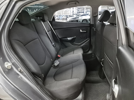 Kia Rio 1.4 MT (107 л.с.), 2013 — купить в Нижнем Новгороде