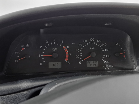 Chevrolet Niva 1.7 MT (80 л.с.) 4WD, 2012 Chevrolet Niva 1.7 MT (80 л.с.) 4WD, 2012 — купить в Нижнем Новгороде