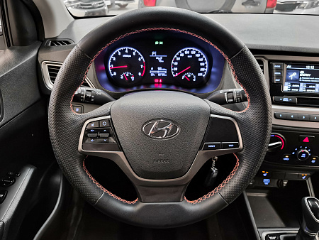 Hyundai Solaris 1.6 AT (123 л.с.), 2020 Hyundai Solaris 1.6 AT (123 л.с.), 2020 — купить в Нижнем Новгороде