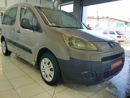 Peugeot Partner 1.6 MT (90 л.с.), 2011 — купить в Нижнем Новгороде