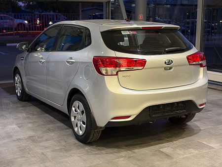 Kia Rio 1.4 MT (107 л.с.), 2015 Kia Rio 1.4 MT (107 л.с.), 2015 — купить в Нижнем Новгороде