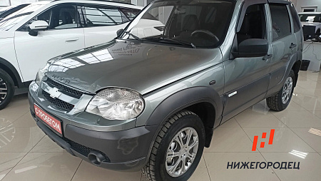 Chevrolet Niva 1.7 MT (80 л.с.) 4WD, 2013 Chevrolet Niva 1.7 MT (80 л.с.) 4WD, 2013 — купить в Нижнем Новгороде