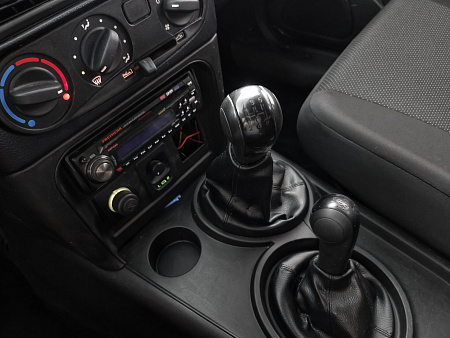 Chevrolet Niva 1.7 MT (80 л.с.) 4WD, 2013 Chevrolet Niva 1.7 MT (80 л.с.) 4WD, 2013 — купить в Нижнем Новгороде