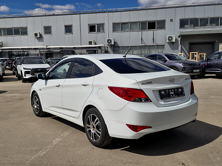Hyundai Solaris 1.6 AT (123 л.с.), 2015 — купить в Нижнем Новгороде