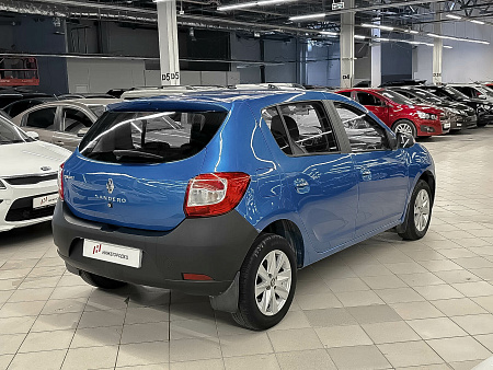 Renault Sandero 1.6 AT (102 л.с.), 2018 Renault Sandero 1.6 AT (102 л.с.), 2018 — купить в Нижнем Новгороде
