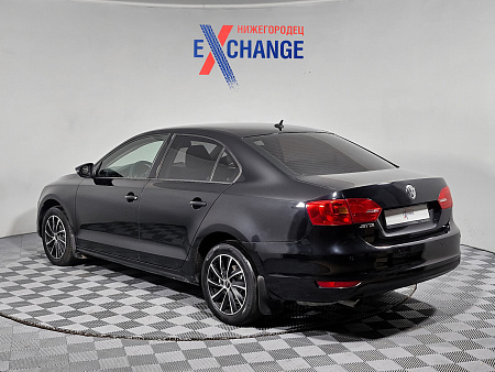 Volkswagen Jetta 1.6 AT (105 л.с.), 2012 — купить в Нижнем Новгороде
