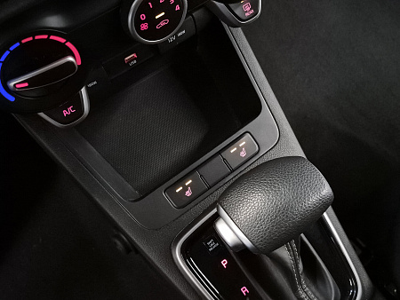 Kia Rio 1.6 AT (123 л.с.), 2020 — купить в Нижнем Новгороде