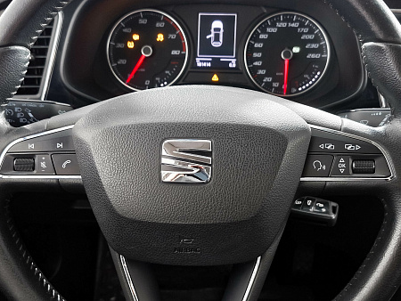 SEAT Leon 1.2 AMT (105 л.с.), 2013 — купить в Нижнем Новгороде