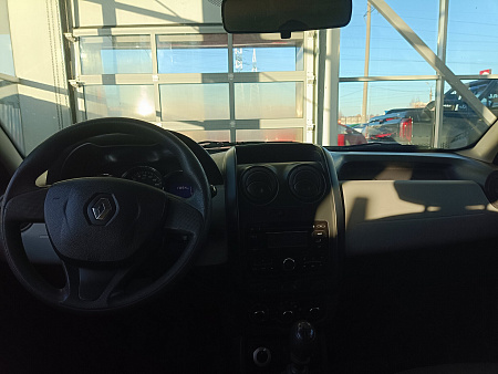 Renault Duster 1.6 MT (114 л.с.) 4WD, 2015 Renault Duster 1.6 MT (114 л.с.) 4WD, 2015 — купить в Нижнем Новгороде